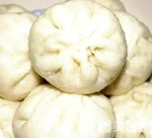 Stuffed Pork and Vermicelli Buns