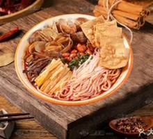 Clam and Snail Noodles