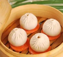 Leek and Egg Noodle Dumplings