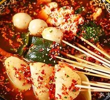 Wide Noodle Spicy Hot Pot