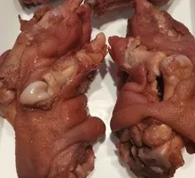 Classic Braised Pig's Feet