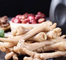 Buckets Chicken Feet