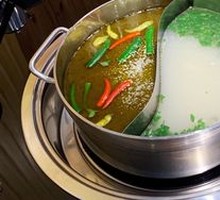 Secretly Made Ho Xiang Pot