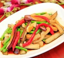 Eggplant and Green Beans Stir-fry