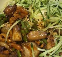 Eggplant and Pork Noodles