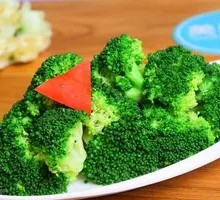 Crisp Broccoli Salad