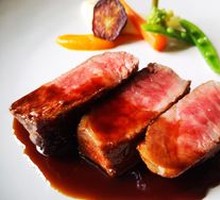 Pan-Seared Australian Wagyu M7 Sirloin
