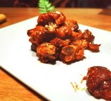 Flavorful Roast Pig's Foot