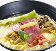 Old Jar Sichuan-style Pickled Cabbage Beef Rice Noodles