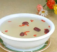 Red Date and Tremella Soup
