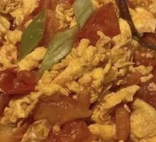 Organic Tomato and Free-range Egg Stir-fry