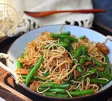 Eggplant and Pork Noodles