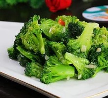 Cooled Broccoli Salad