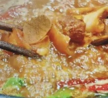 Snail and Pig Trotter Stew