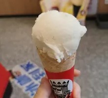 Golden Lychee Durian Ice Cream