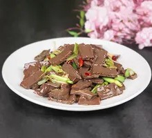 Stir-fried Duck Blood with Garlic Chives