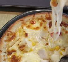 Cheesy Corn Pizza
