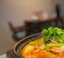 Oil-Braised Chicken with Western Yam