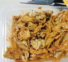 Mixed Wheat Gluten and Bean Sprouts Stir-fry