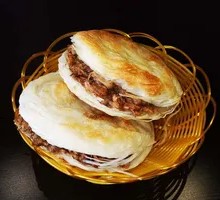 Lean Pork Steamed Bun