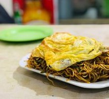 Stir-Fried Thin Noodles