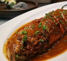 Stewed Yellow Croaker with Homemade Rice Cake