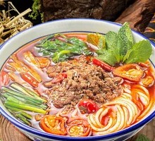 Pickled Pepper Beef Fried Sauce Noodles