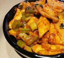 Sauce-Flavored Chicken Stir-Fried Naan
