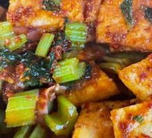 Sauce-Flavored Beef Stir-Fried Naan