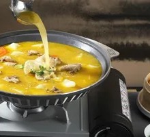 Four Seasons Nourishing Iron Pot Chicken