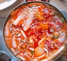 Military-style Hot Pot