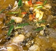 Dry-Fried Sichuan Pickled Cabbage Pot