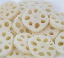 Noodles with lotus root