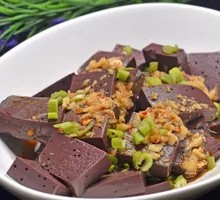 Garlic-Flavored Lamb Blood
