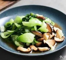 Stir-Fried Mushrooms with Greens