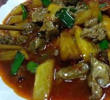 Stewed Beef Brisket with Potatoes