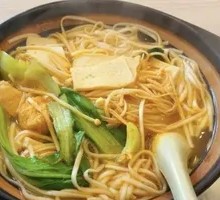Dragon's Beard Noodles in Clay Pot