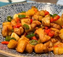 Stir-Fried Chicken with Fresh Chilies