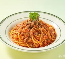 Half Meat Half Bone Red Sauce Spaghetti