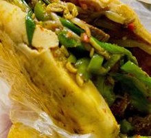 Cumin Stir-Fried Meat in Flatbread