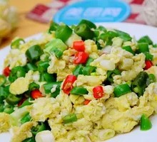Stir-fried Eggs with Green Chili