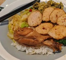 Chaozhou Meat Rolls with Chicken Leg Rice