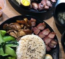 Roast Duck and Pig Trotter Rice