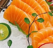 三文鱼拼北极贝