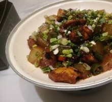 Fried Dough Flowers with Cold Noodles