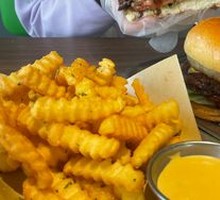 Pineapple Burger