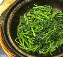 Stir-fried Sweet Potato Leaves