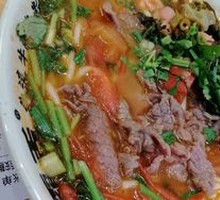 Tomato Braised Beef Noodles