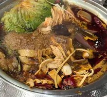 Tendon and Brain Hot Pot