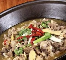 Stewed Lamb in Iron Pot